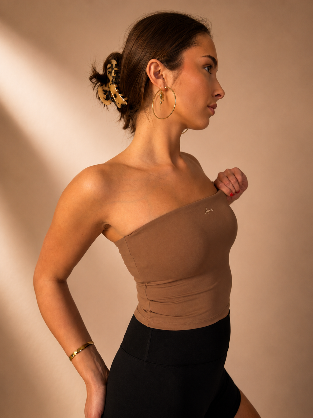 Strapless top