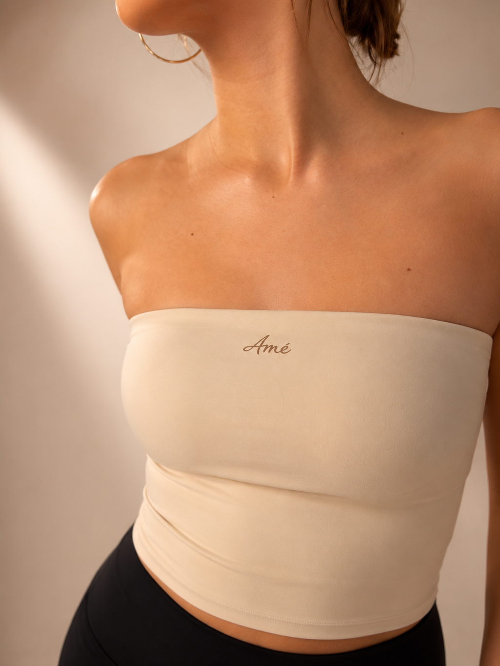 Strapless top